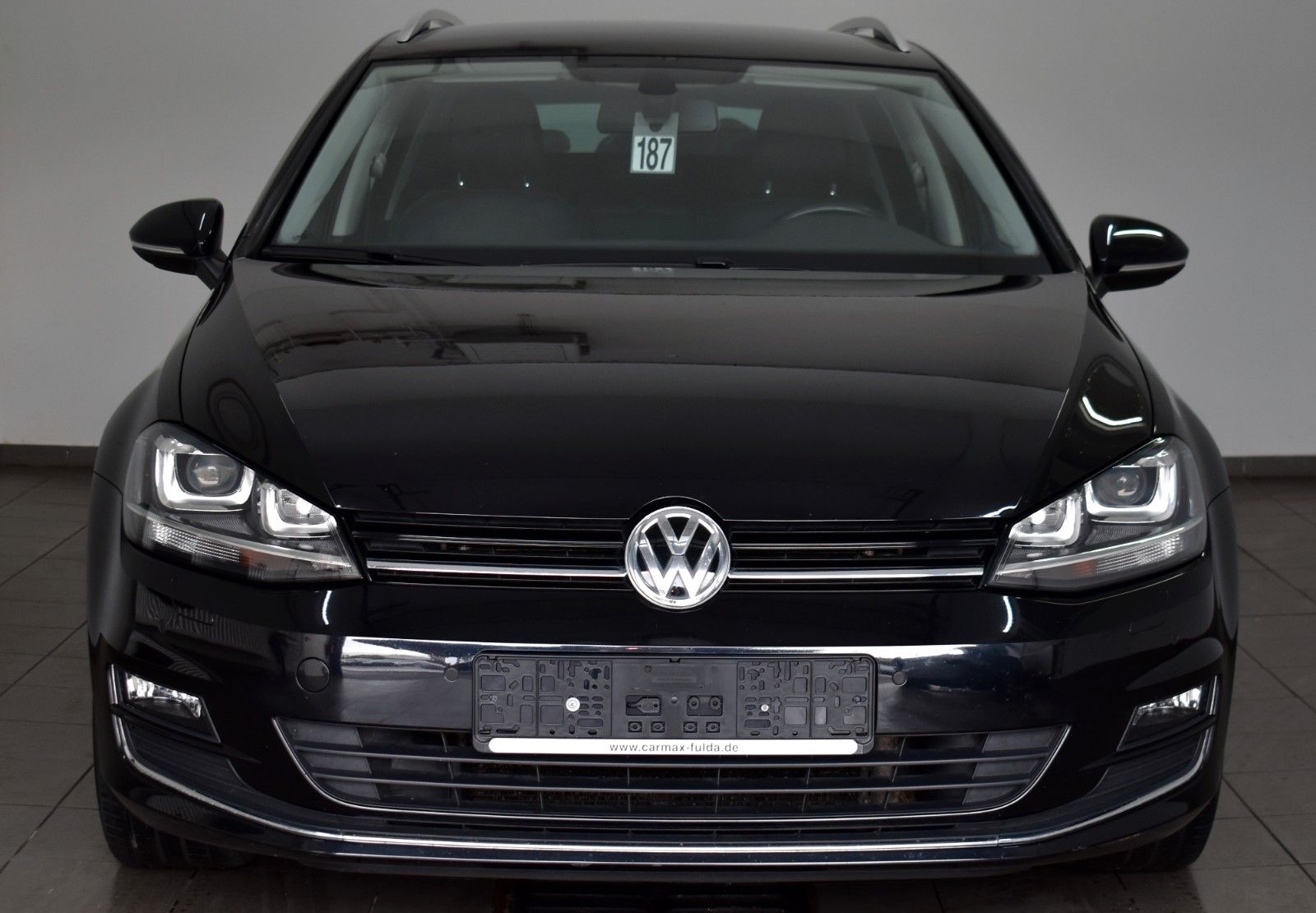 Fahrzeugabbildung Volkswagen Golf VII Variant Highline T.Leder,Navi,Xenon,SH