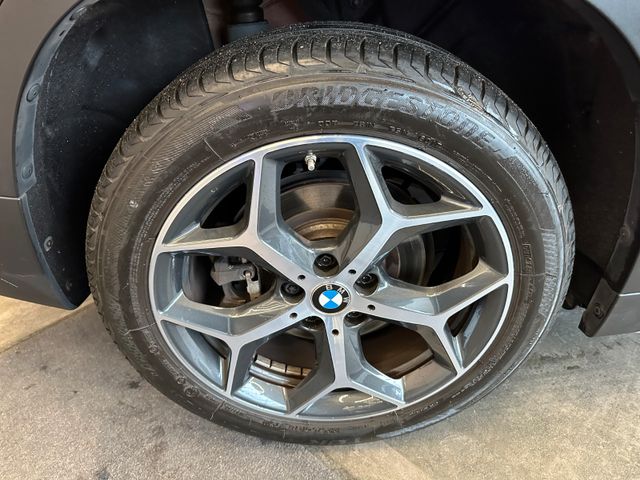 BMW X1 xDrive 20 d xLine *H&K*LED*Navi*