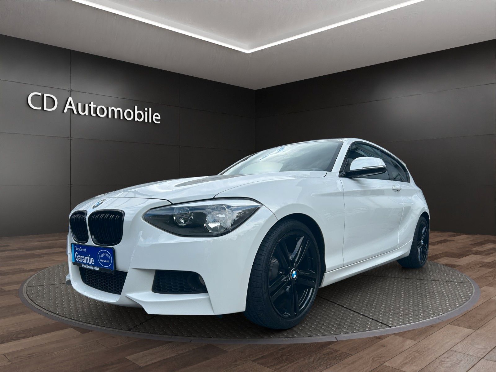 Fahrzeugabbildung BMW 116  3-trg. M Sport Paket