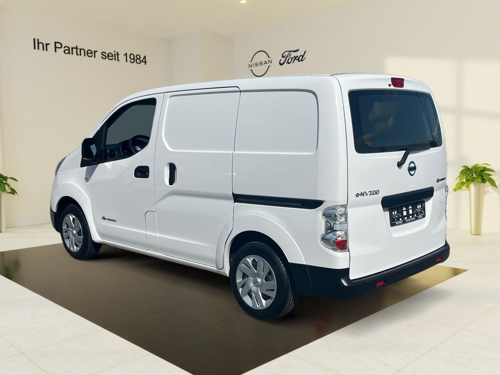 Fahrzeugabbildung Nissan e-NV200 ME1 AT - Premium - Heckvergl., Winterp.