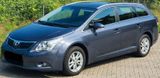 Toyota Avensis 1.8 Kombi 1.Hand Automatik Navi Kamera - Toyota Avensis aus 2011