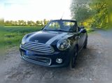 MINI Cooper Cabrio Cooper - MINI Cooper Cabrio aus 2011