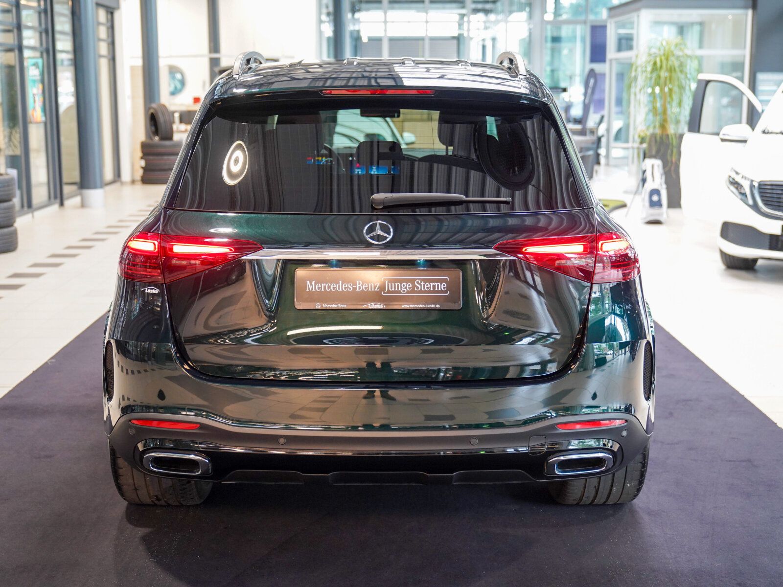 Mercedes-Benz GLE 450 d 4M AMG Line Night smaragdgrün Standhzg foto 5