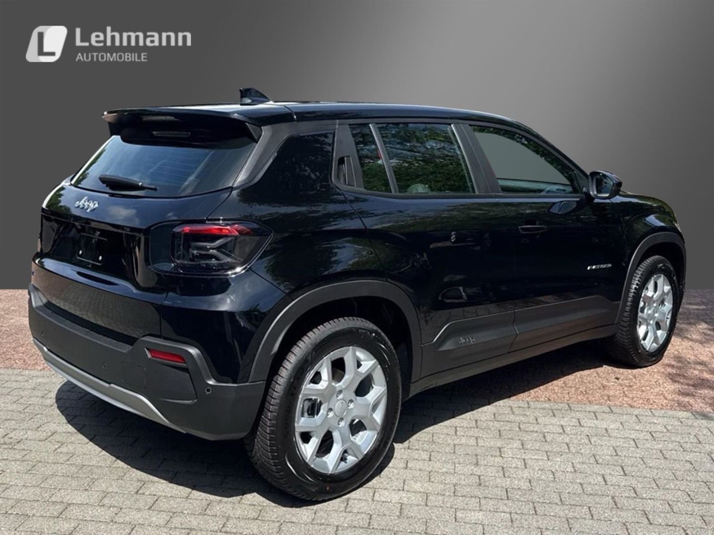 Fahrzeugabbildung Jeep Avenger Altitude Winterpaket Infotainment Paket