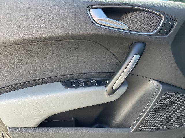 A1 Sportback 1.0 TFSI sport ultra Bluetooth Navi