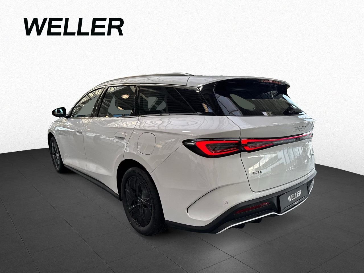 BYD SEAL