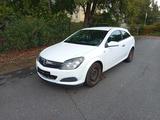 Opel Astra GTC 1.4 ecoFLEX Selection Easytronic S... - Opel Astra: Easytronic
