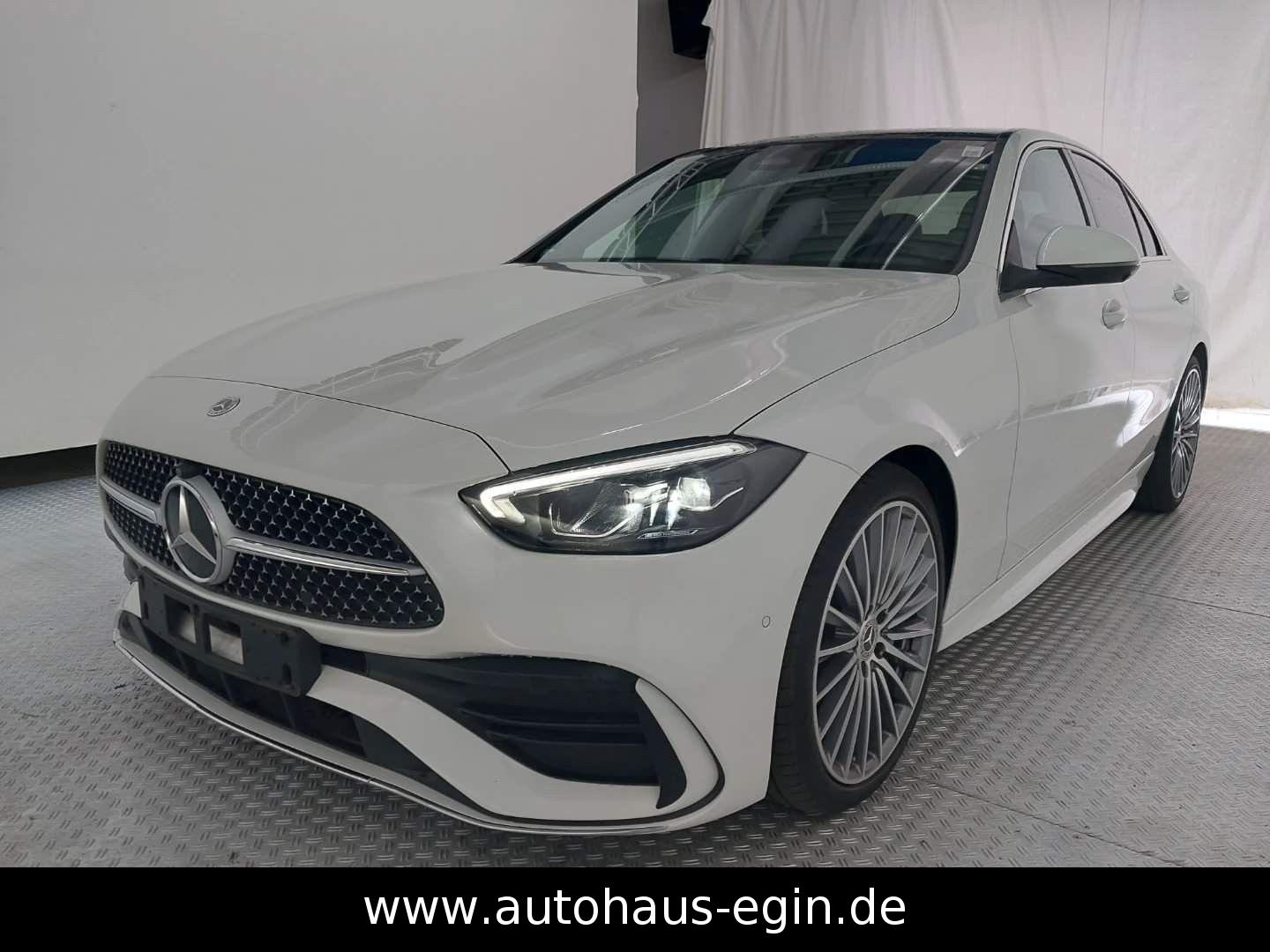 Mercedes-Benz C 180 AMG 360`KAMERA KEYLESS NAVI PANO Garantie