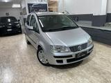 Fiat Idea 1.4 16V S&S Emotion - Fiat Idea: Emotion