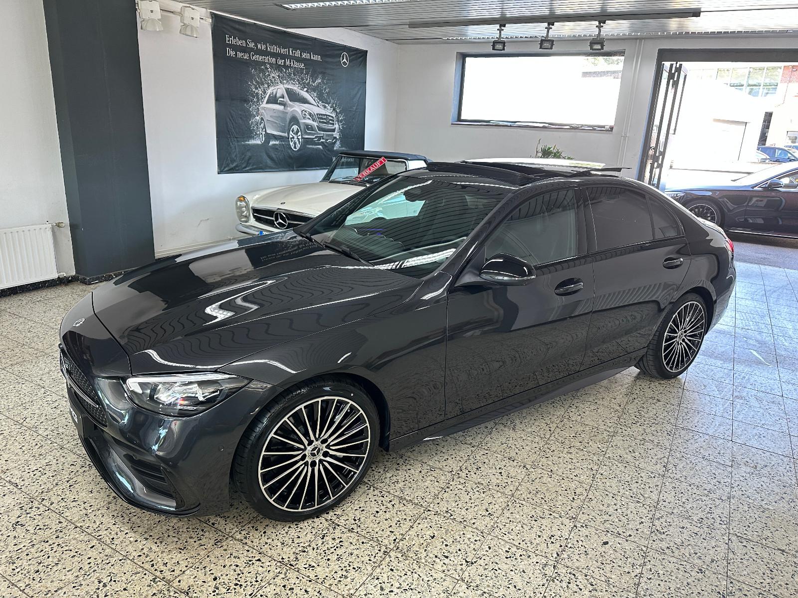 Mercedes-Benz C 200 AMG + NIGHT NAV/LED/PSD/PTS/TW/MEMORY/LM19