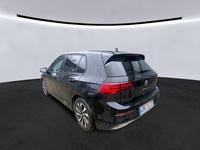 Volkswagen GolfVIII Lim.Active2.0TDI DSG/PANO/AHK/GARANTIE
