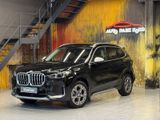BMW X1 20i sDrive xLine Aut LED~PANORAMA~KAMERA~H&K - BMW X1 aus 2024