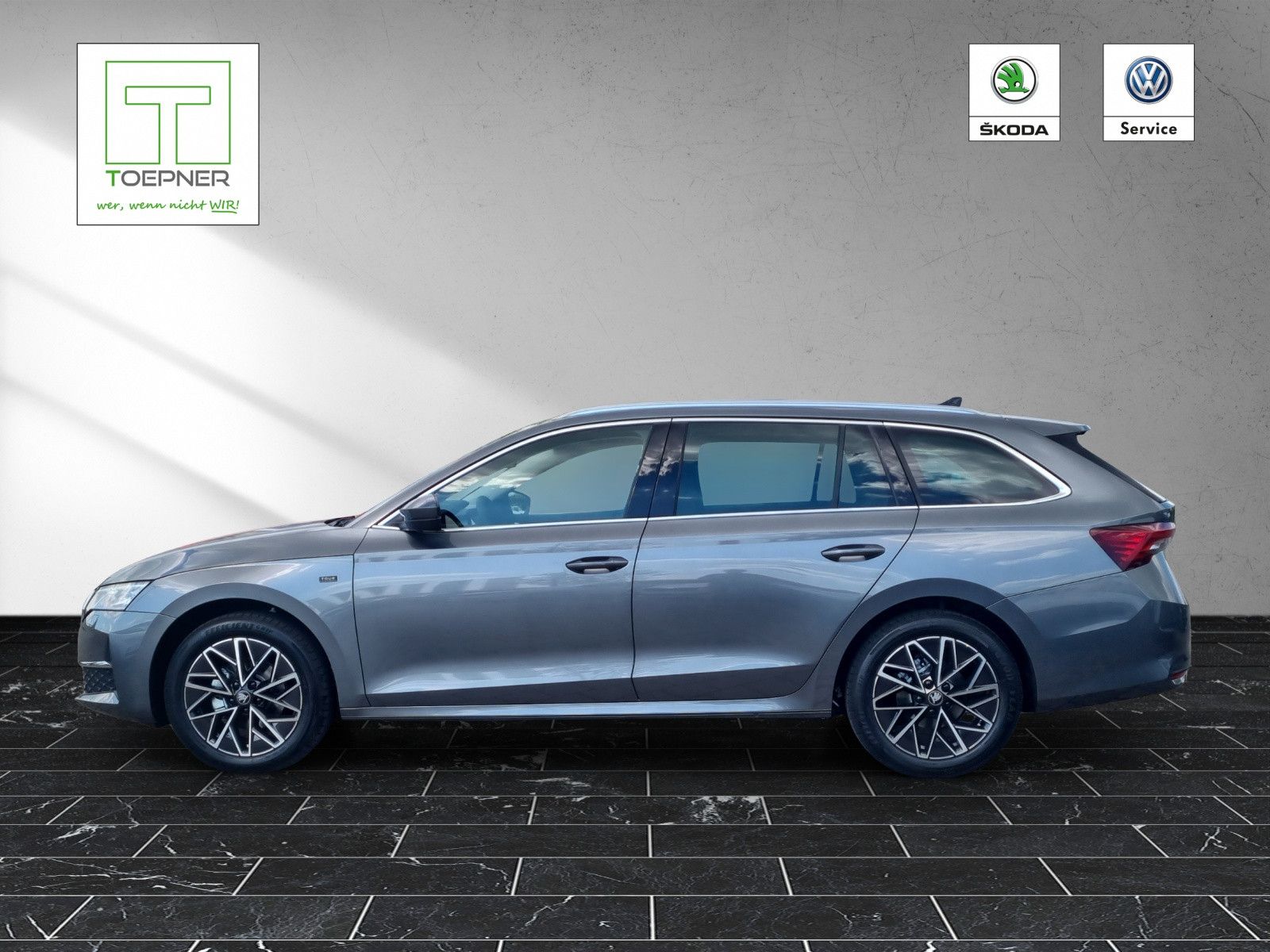 Fahrzeugabbildung SKODA Octavia Combi Tour 2.0 TDI AHK Licht&Sicht+ Win+