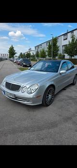 Mercedes-Benz E 500 AVANTGARDE Avantgarde - gebrauchte Mercedes-Benz E 500 aus dem Jahr 2002