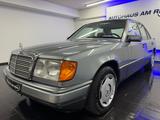 Mercedes-Benz 260 E Aut. ORIGINAL-ZUSTAND EL.SHD AHK-ABNEHMBAR - Mercedes-Benz 260 mit Benzin-Antrieb