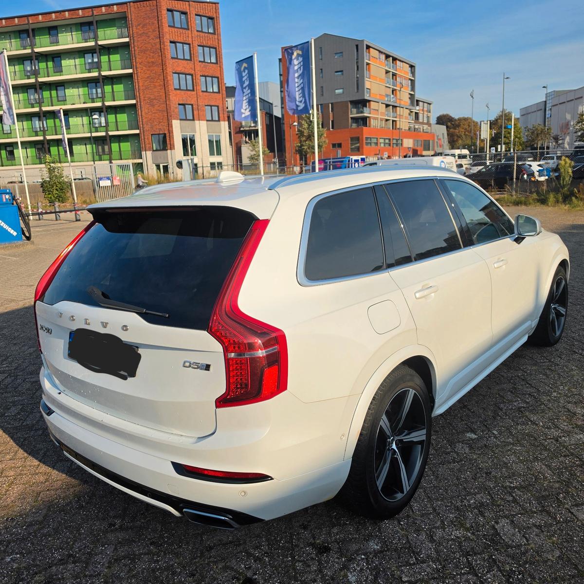 Volvo XC90 D5 AWD R-Design *Vollausstattung* 360*