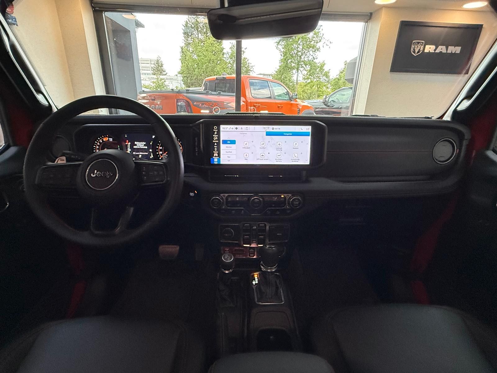 Fahrzeugabbildung Jeep RUBICON 392-6.4L HEMI V8-AHK 3500KG-35"
