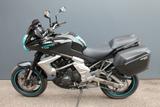 Kawasaki Versys 650 ABS - KAWASAKI VON 501 BIS 750 CCM