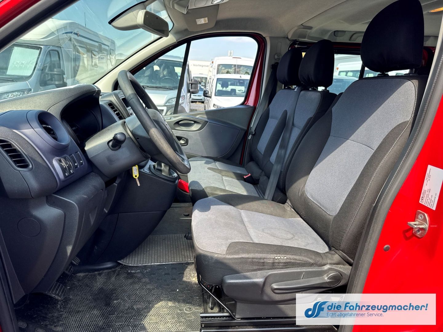 Fahrzeugabbildung Opel Vivaro B Kasten Combi L1H1 2,7t *7168 *EXPORT