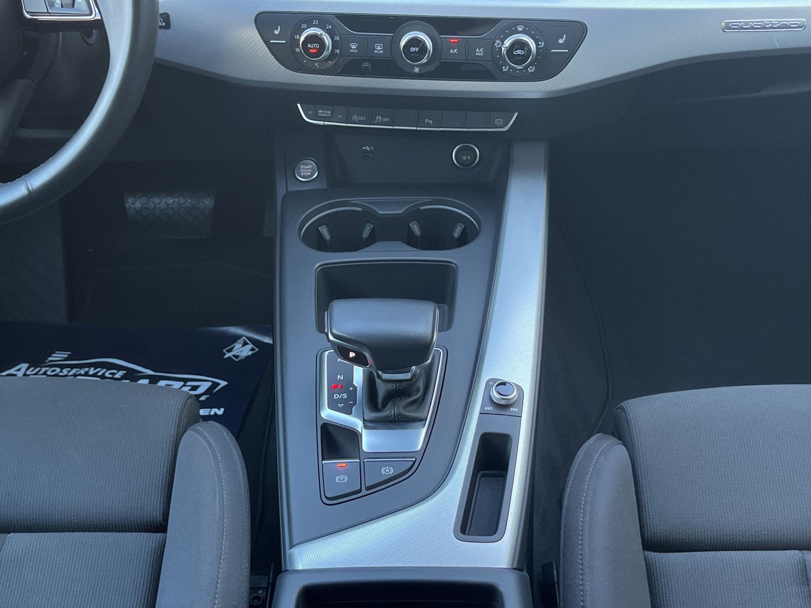 Fahrzeugabbildung Audi A5 **45 TFSI QUATTRO*SHZ*KAMERA**