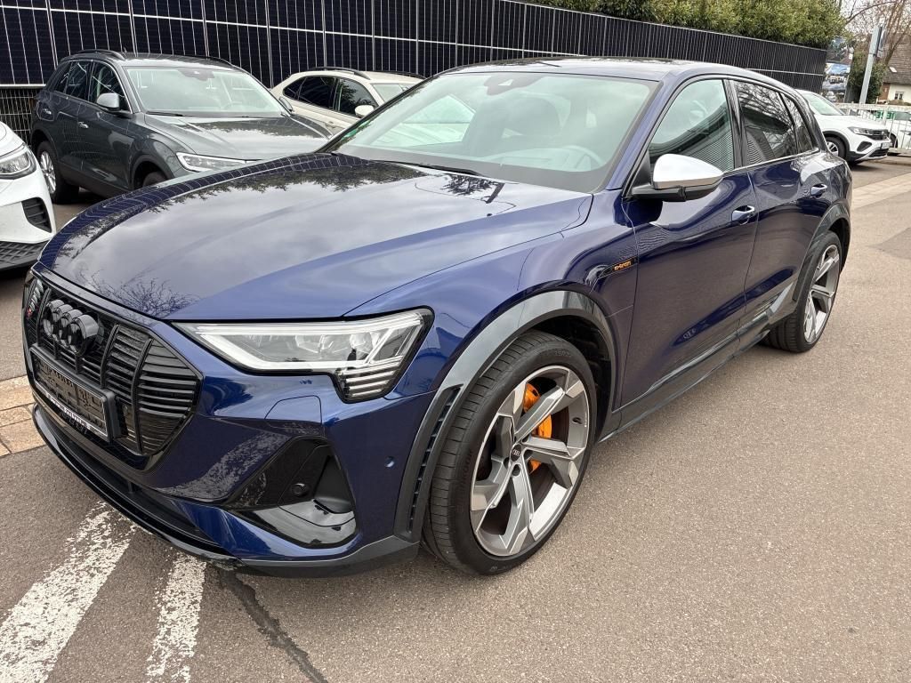 Image of Audi e-tron