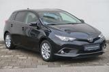 Toyota Auris 1.2 Turbo Team Deutschland - Toyota Auris Team mit Benzin-Antrieb