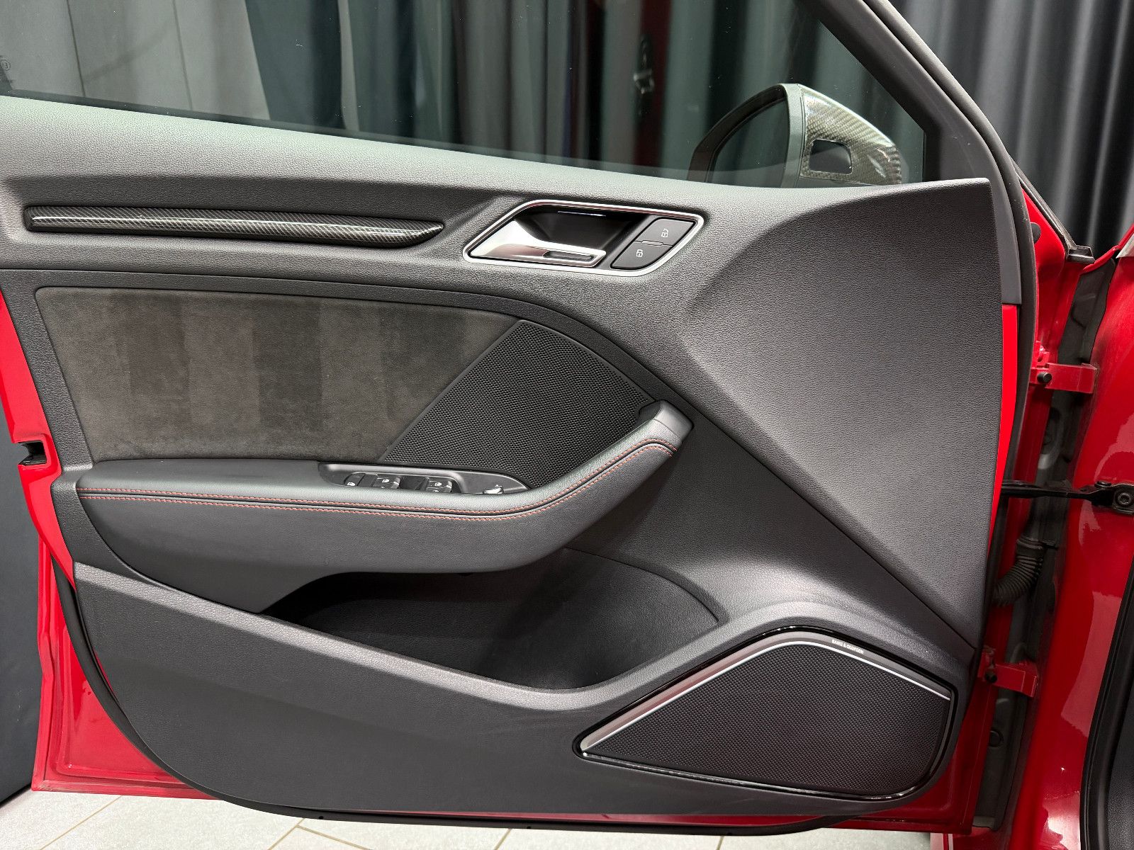 Fahrzeugabbildung Audi RS3 Sportback 2.5 TFSI|EVENTUR|BTMIRS-SITZ|B&O|