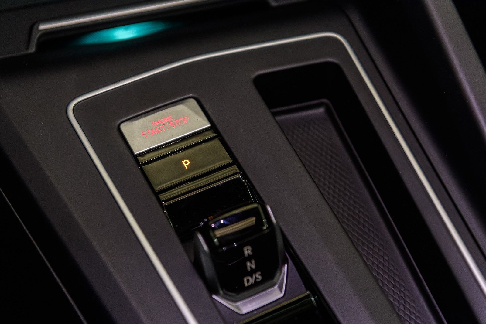 Fahrzeugabbildung Volkswagen Golf VIII GTI +Matrix +Panorama +LED +ACC