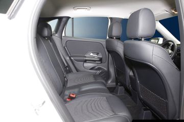 Mercedes GLA 180 - 9