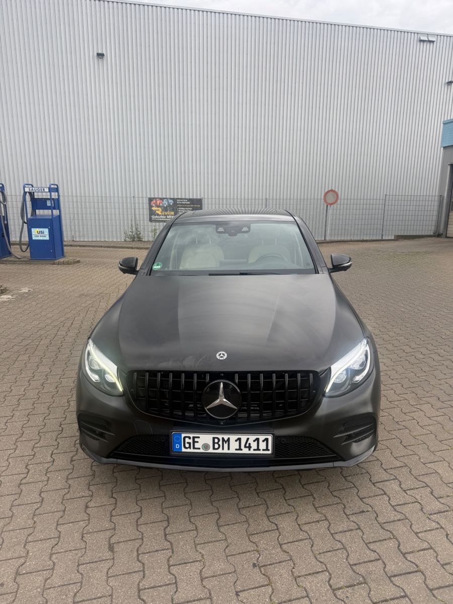 MERCEDES-BENZ GLC 350 d 4MATIC Coupé AMG Line | Pano | Burmest