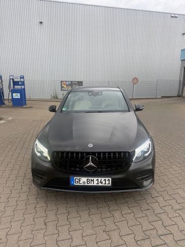 MERCEDES-BENZ GLC 350 d 4MATIC Coupé AMG Line | Pano | Burmest