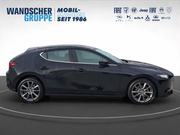 Mazda 3 2.0 SKYACTIV-G Selection HUD+Kam.+LED+Navi+SHZ