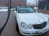 Mercedes-Benz Mercedes E320 Avantgarde W211  Beschreibun... - Mercedes-Benz E 320 in Hannover