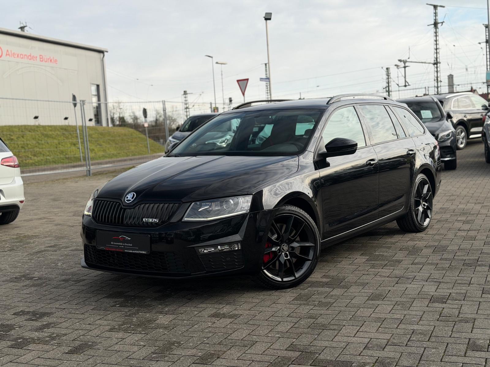 Skoda Octavia Combi RS DSG *Teilleder*Bi-Xenon*Navi*