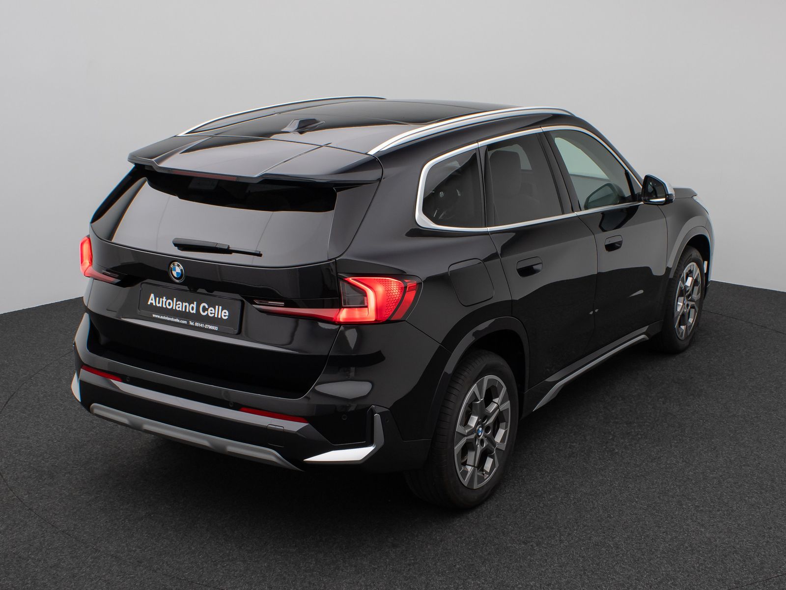 Fahrzeugabbildung BMW X1 sD18i xLine Panorama 360°HUD DAB H/K Sport