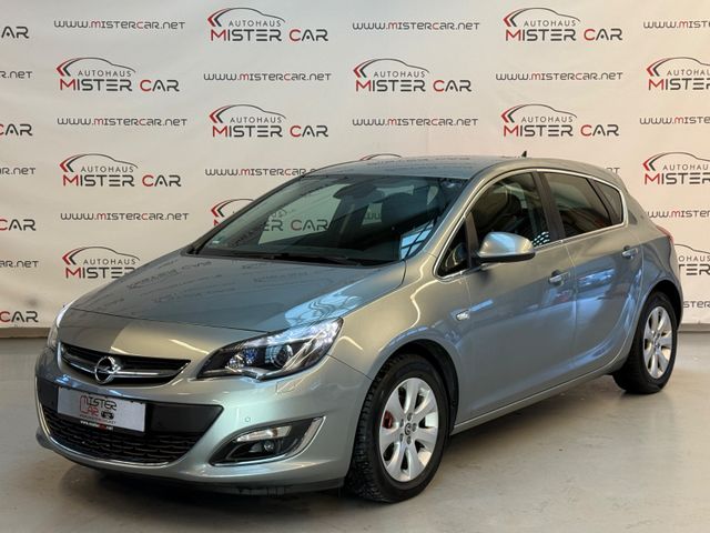 Opel Astra J Lim Exklusiv Navi/Xenon/AHK/PDC/SHZ/ALU