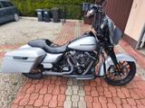 Harley-Davidson FLHXS Street Glide Touring M8 114  - HARLEY-DAVIDSON TOURING STREET GLIDE ST