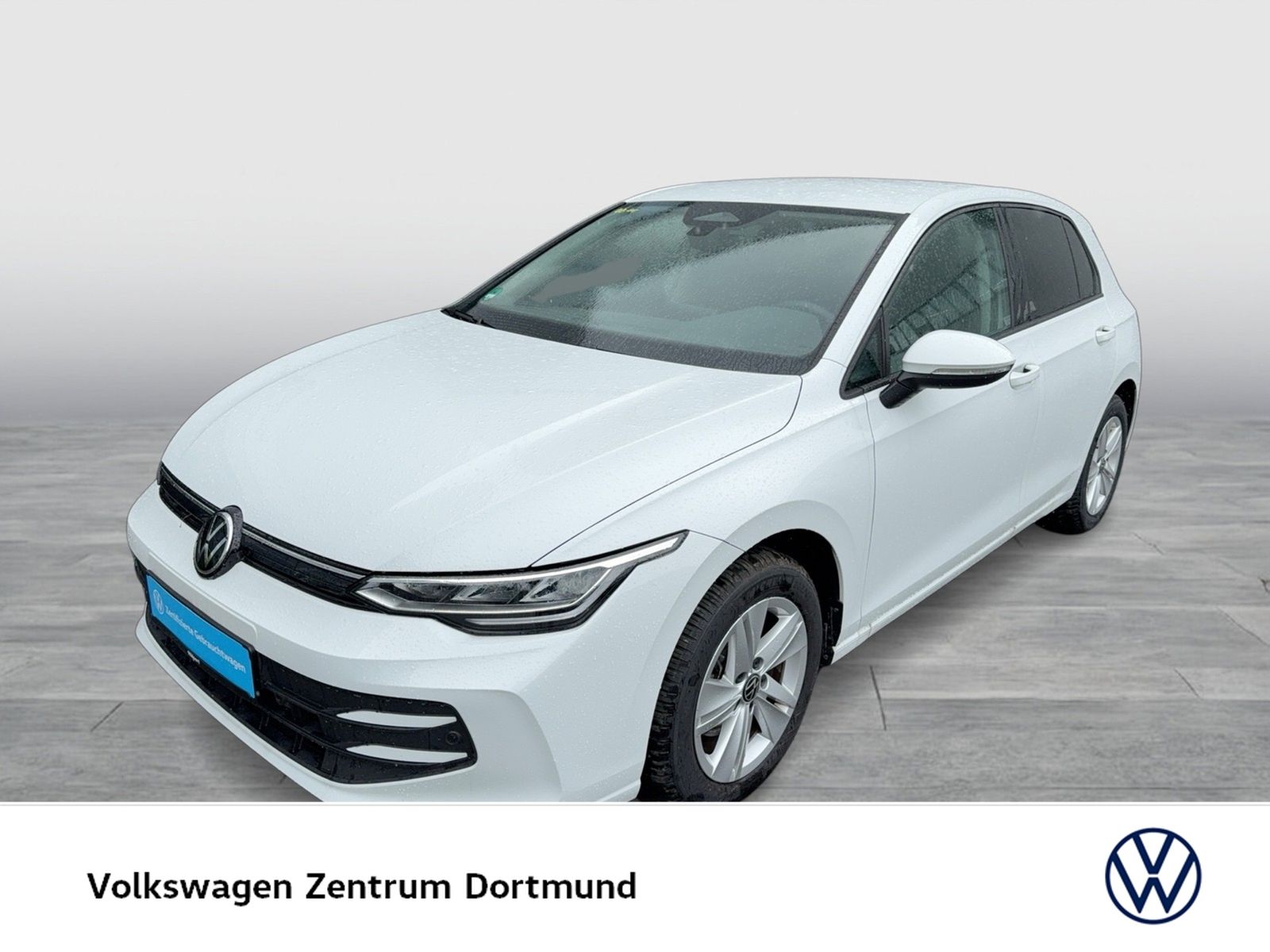 Volkswagen Golf VIII 1.5 eTSI LIFE CAM ACC CARPLAY SITZHEIZ foto 2