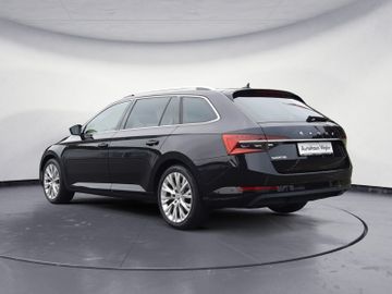 Skoda Superb Combi 2,0 TDI DSG Style Navi LED AHK Stan