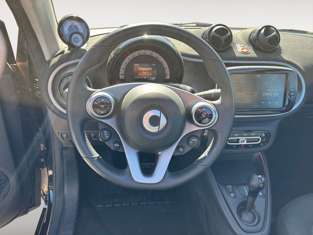 Smart fortwo cabrio EQ passion