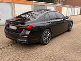 BMW 750i xDrive -