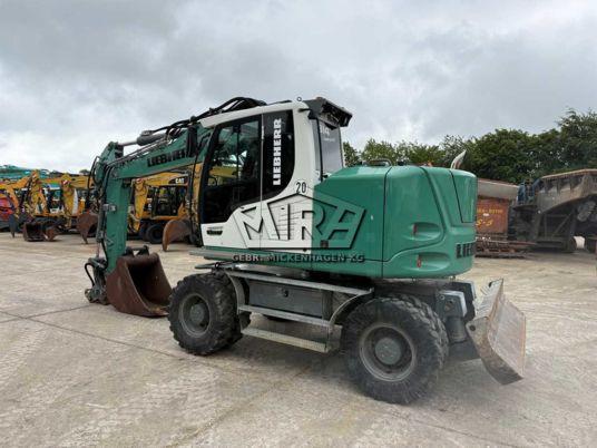 Liebherr A 914 Compact