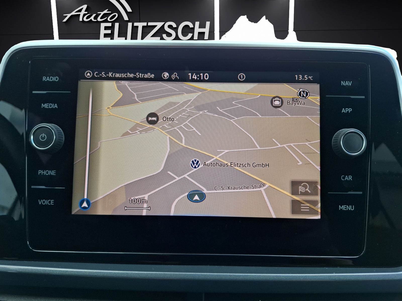 Fahrzeugabbildung Volkswagen T-Roc TSI Style DSG LED plus Navi AID ACC RFK SH
