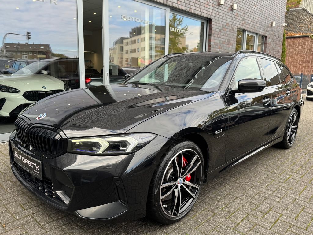 Image of BMW 330