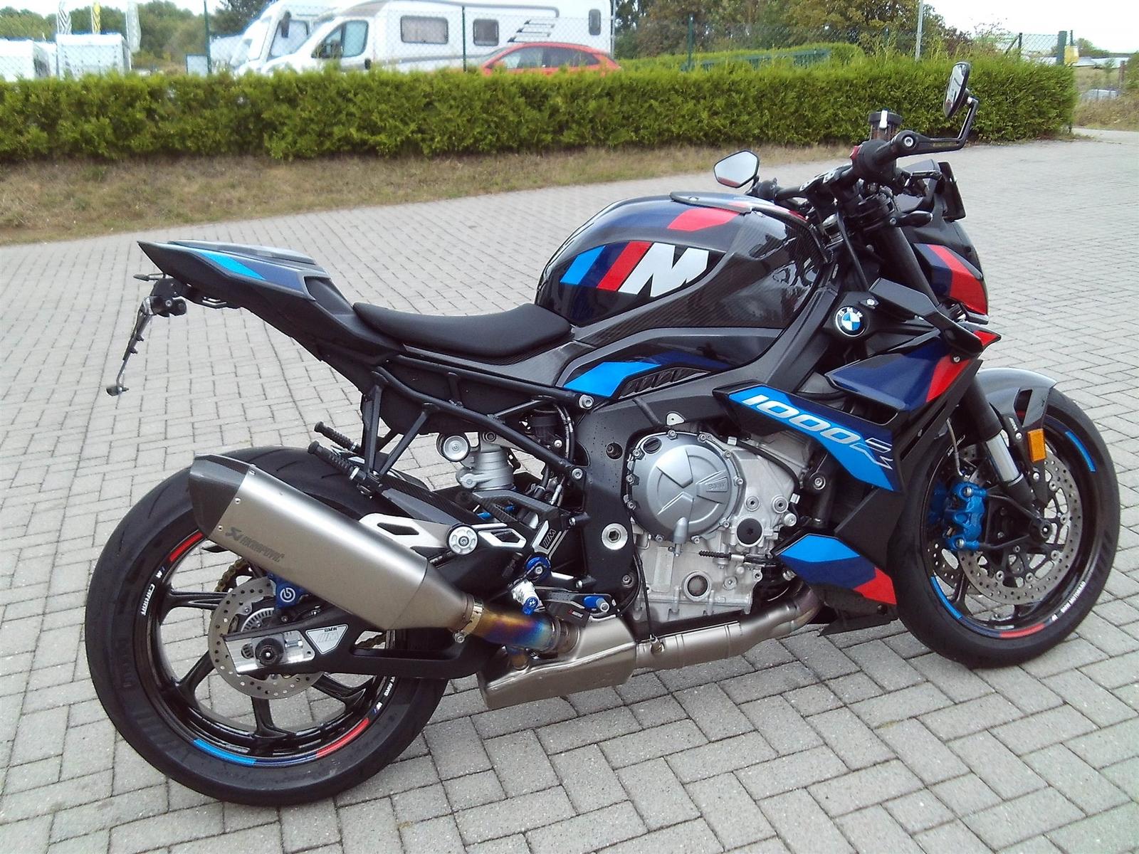 BMW M 1000 R Competition+komplett Titananlage