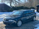 Audi A4 1.8T 163PS SLINE Exterieur,5Gang,TÜV!! - Audi A4 aus 2004: 1.8