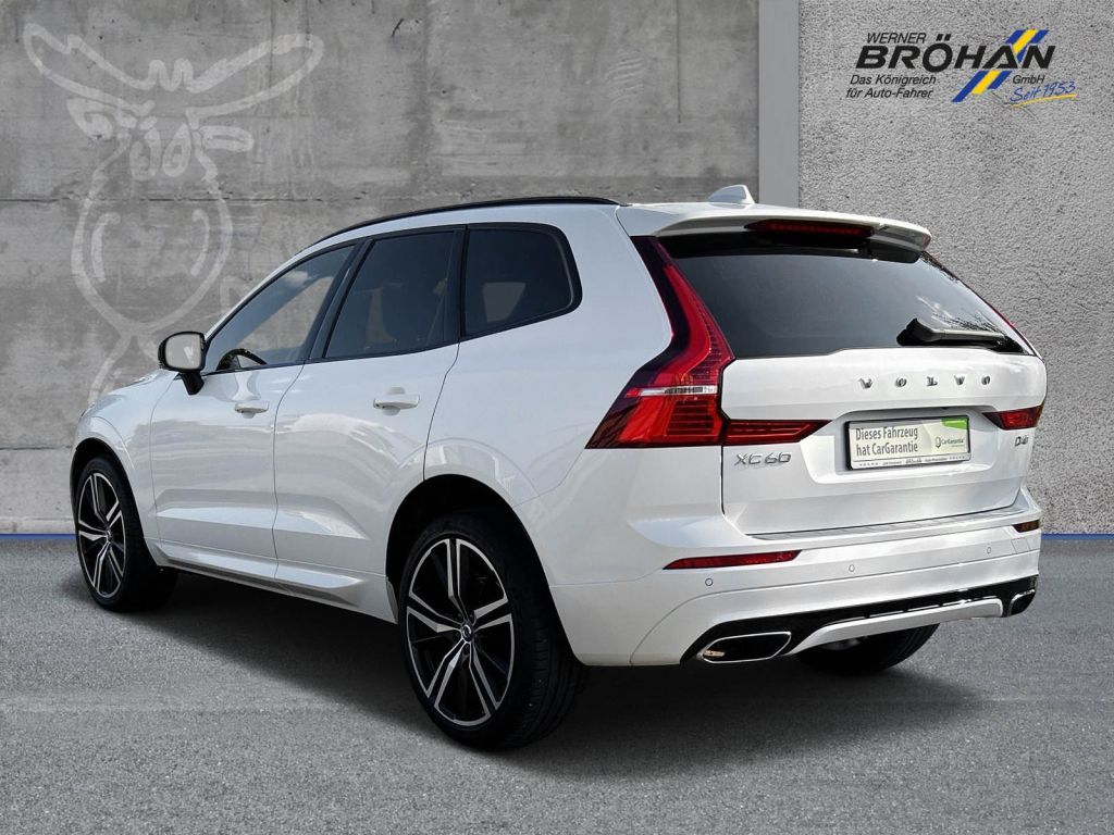 Fahrzeugabbildung Volvo XC60  D4  FWD  8-AT  R-DESIGN