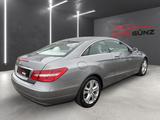 Mercedes-Benz E 200 CGI Coupe BlueEff. Aut. *Navi-PDC-SHZ* - Mercedes-Benz E 200: Coupé
