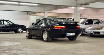 1990 Porsche 928 照片 4