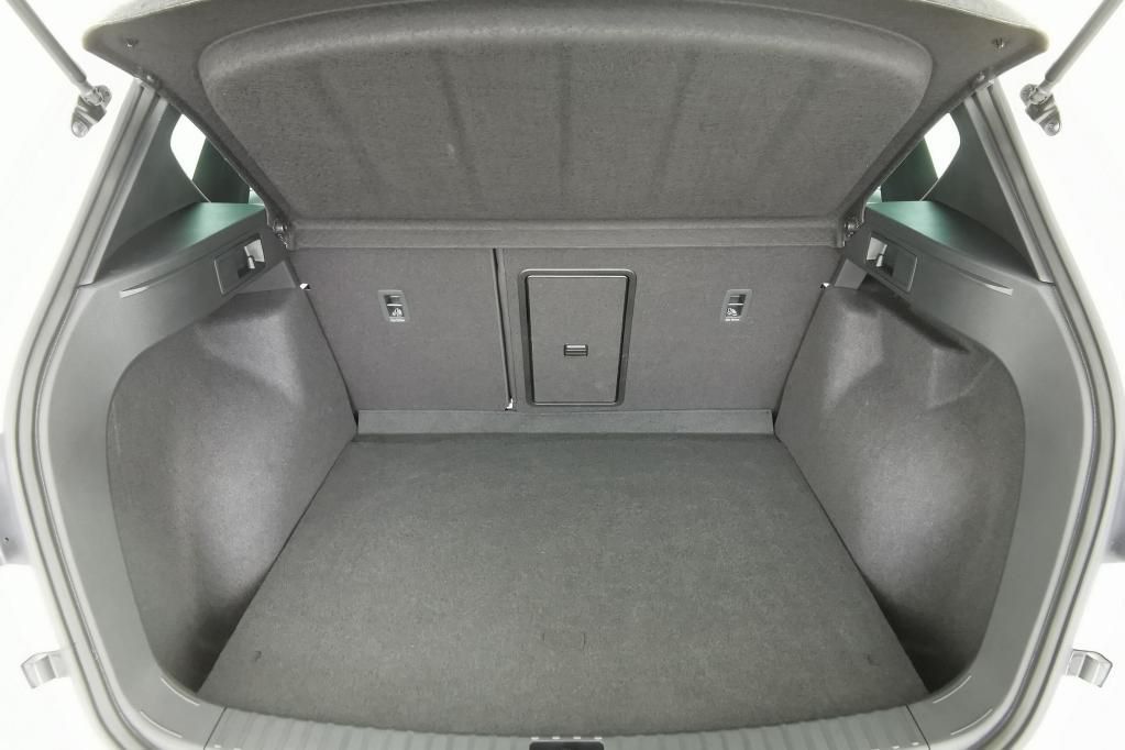 Cupra Ateca 2.0 TSI 221kW AHK*Tempo*Nav*PDC*RFK*Klima
